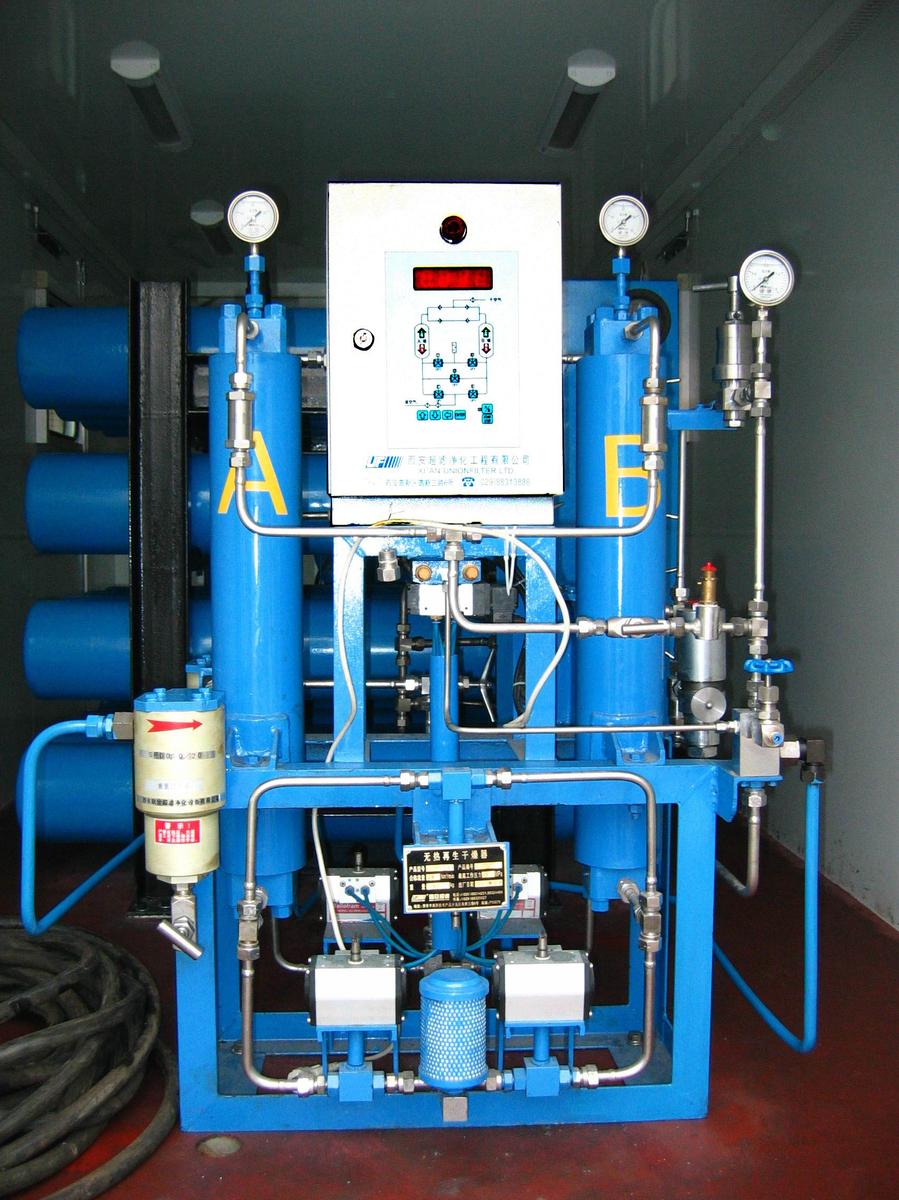 压缩空气干燥器